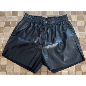 Women's TAGOO Shorts, XL, Black
